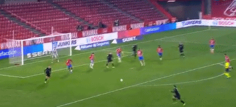 德州扑克新手纠结一手（德扑新手困惑一手牌）